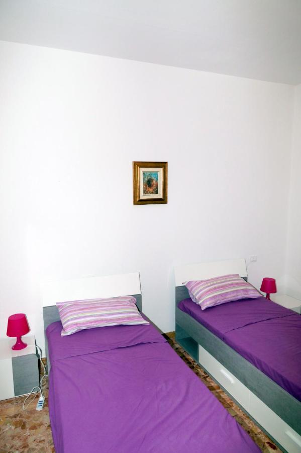 Noemi & Julienne Bed & Breakfast Spineda Екстериор снимка
